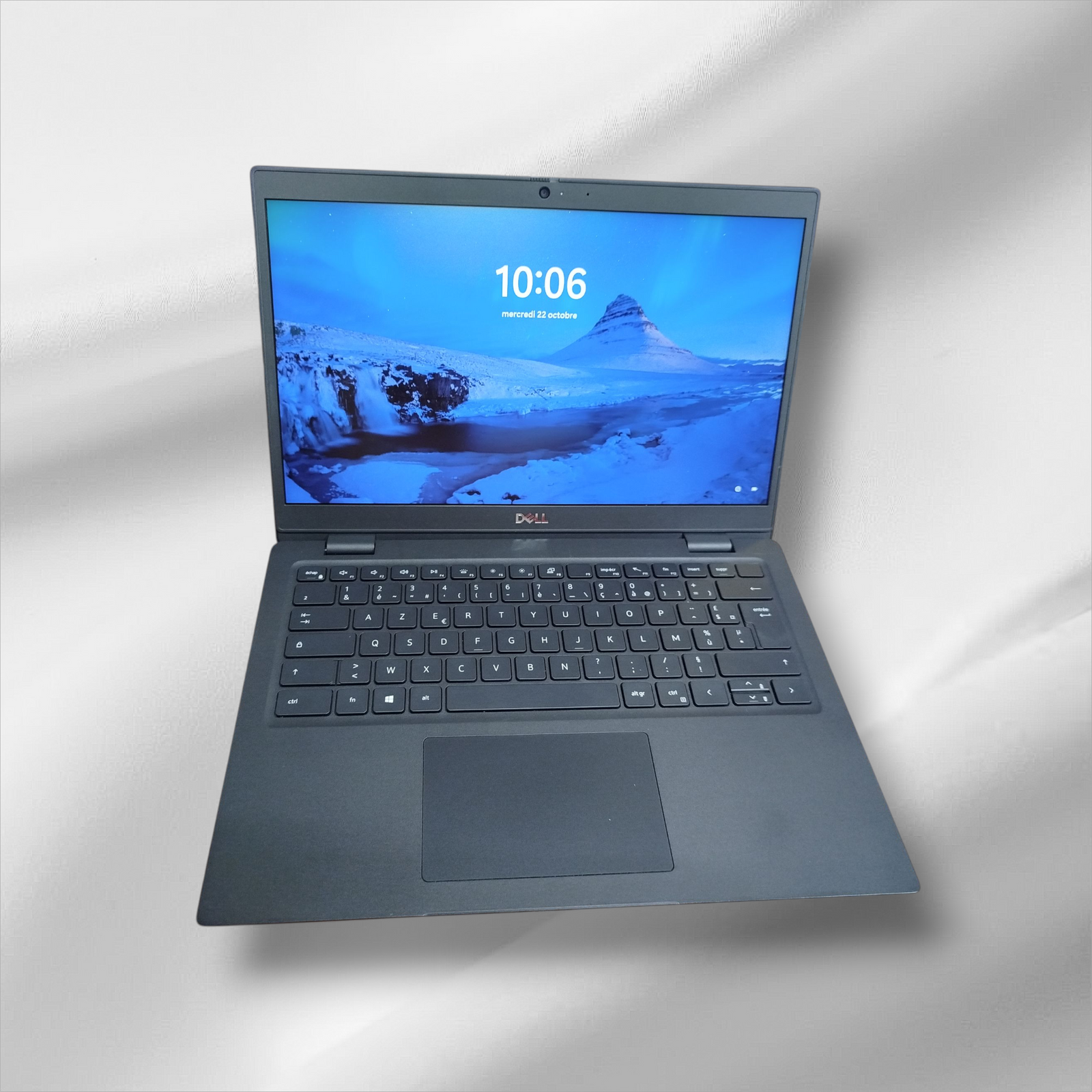 DELL LATITUDE 5300 - Core i5 8th Gen - 1.6 GHz - 512 GB M2 SATA - 8 GB RAM - 12.5