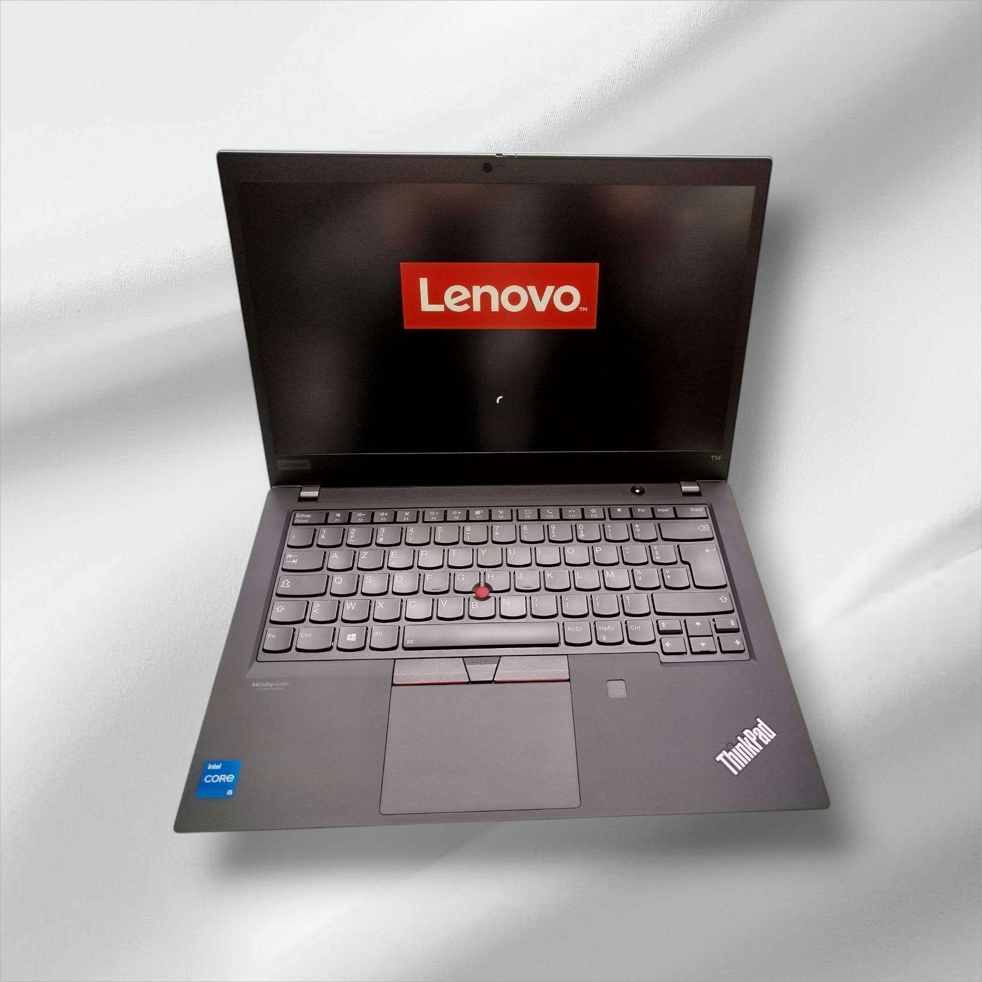 LENOVO T490 - Core i5 8th Gen - 1.6 GHz - 256 GB M2 SATA - 16 GB RAM - 14"