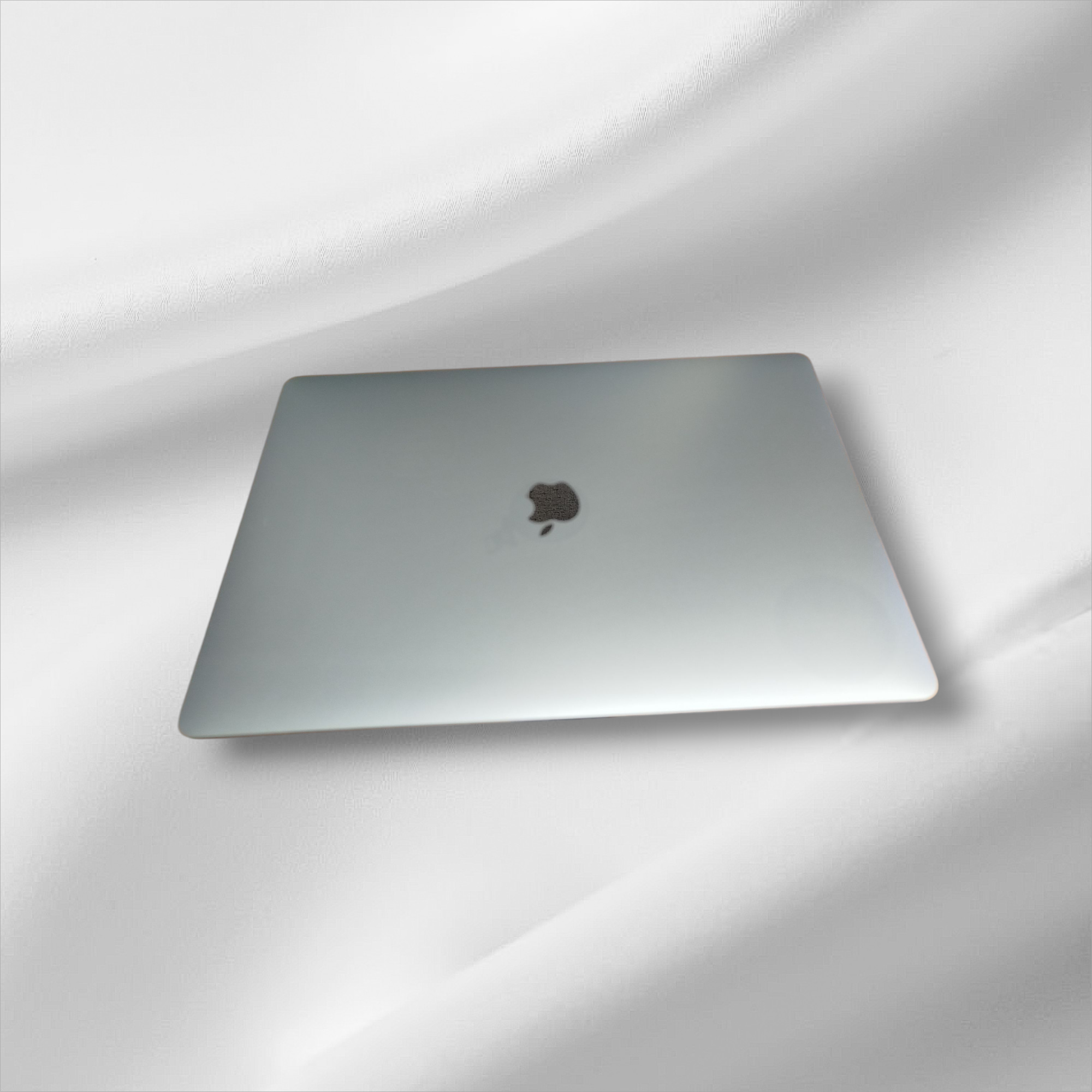 MacBook Pro 16 POUCES  Retina 2019 - Core i9 - 2.4 GHz - 512 Go M2 SATA - 32 Go RAM