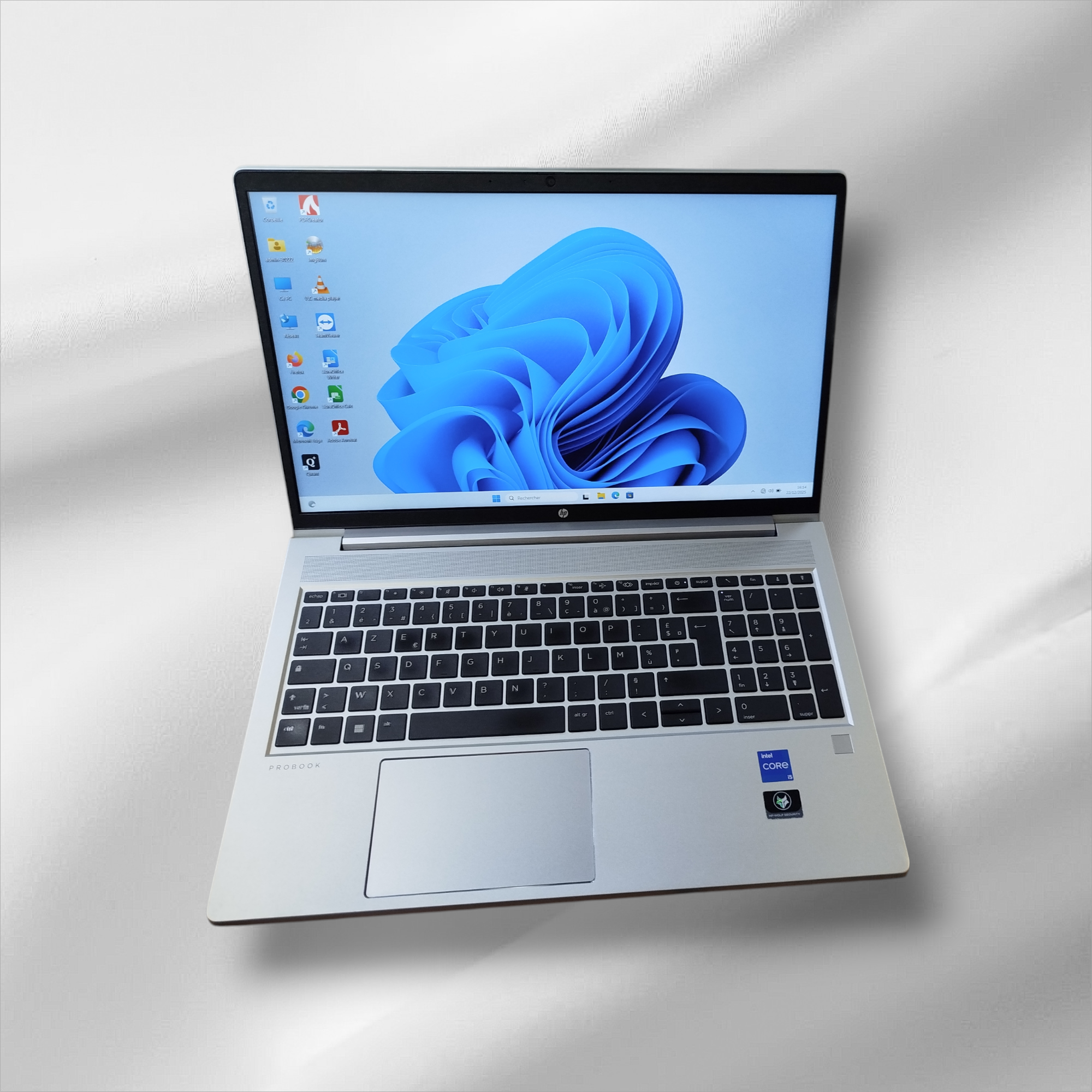 HP PROBOOK 450 G9 - Intel Core I5 12ème Gén - 1.6 GHz - 512 Go M2 SATA - 32 Go RAM  - 15.6"